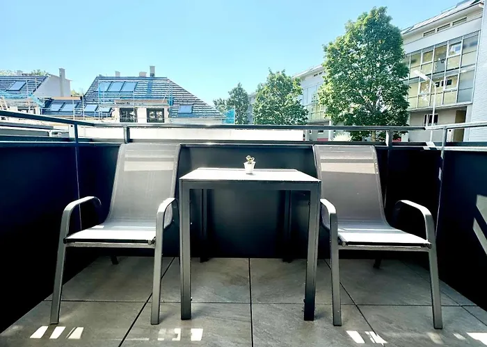 Stylische Wohnung Mit Balkon