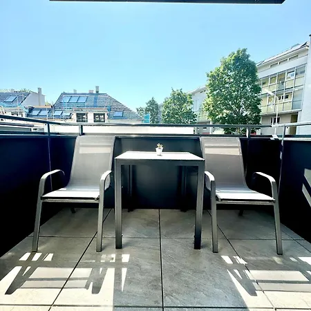 Stylische Wohnung Mit Balkon Vienna Exterior photo