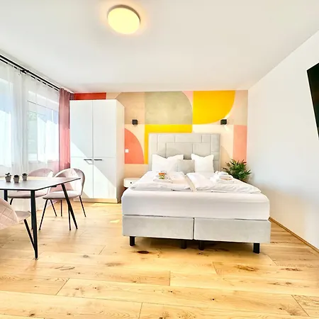 Stylische Wohnung Mit Balkon Vienna Exterior photo